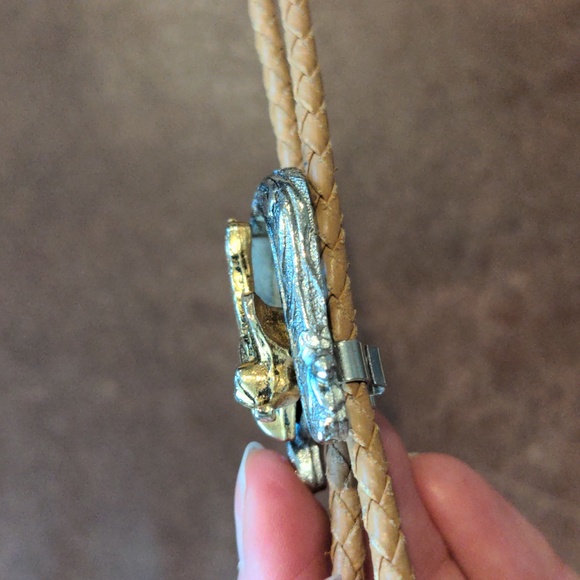 Vintage Western Bolo Necktie w/ Golden Saddle & Silvertone Stirrup Sliding Clip - Picture 6 of 9